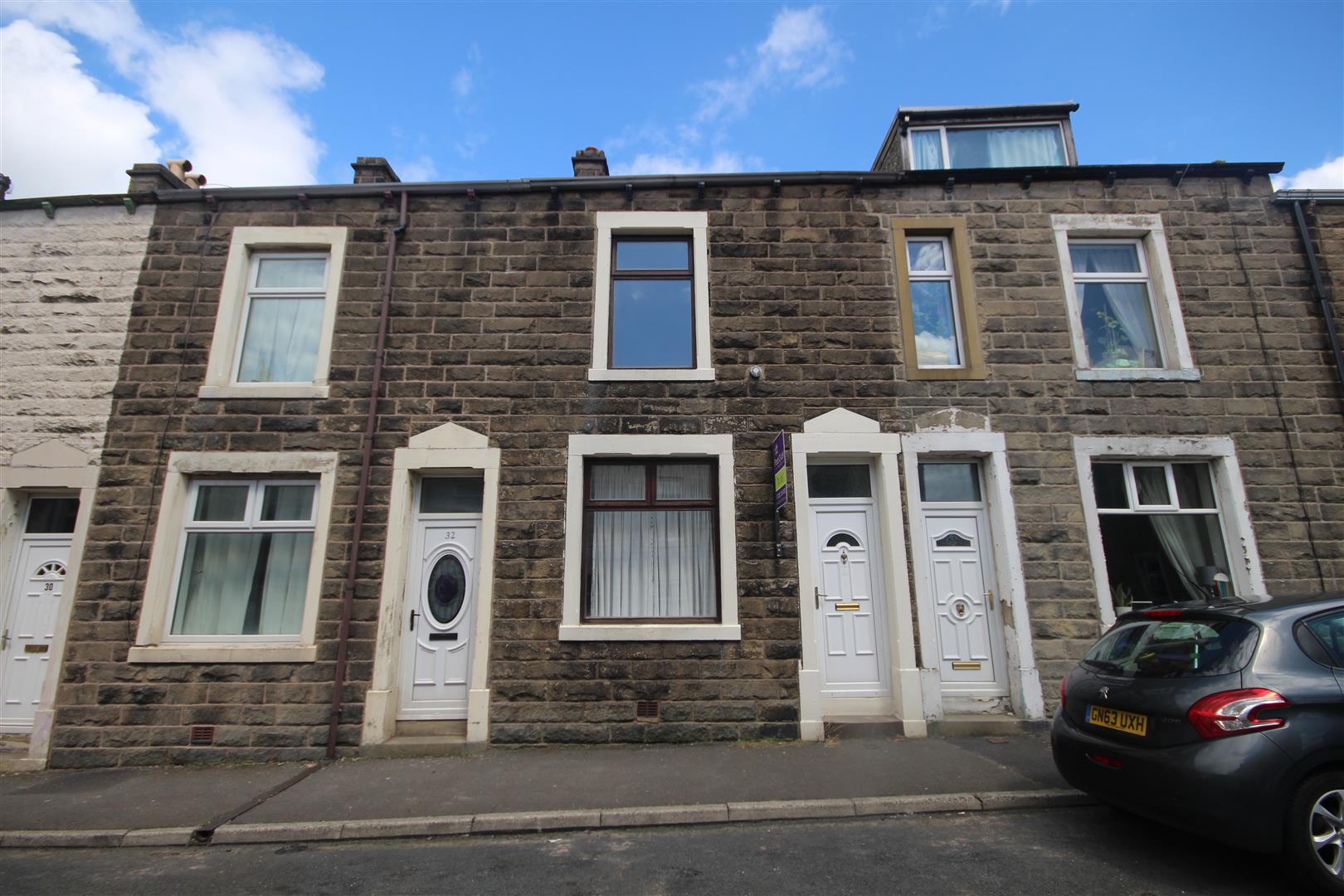 3 bedroom mid terrace house To Let in Barnoldswick - IMG_6866.jpg
